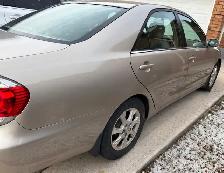 2005 Toyota Camry xle - Photo 2