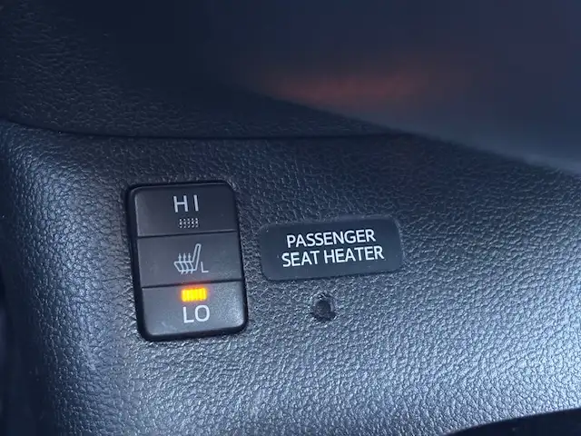 2018 Toyota Prius Prime ONE OWNER - NO ACCIDENTS-WARRANTY INCL - Photo 12