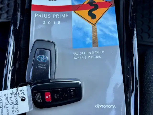 2018 Toyota Prius Prime ONE OWNER - NO ACCIDENTS-WARRANTY INCL - Photo 14