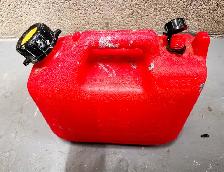 Plastic Gasoline Can - Photo 3