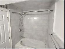 Bright and spacious basement apartment - Photo 7