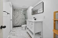 LUXURY 6-BED DDO HOME | Fully Renovated | Near REM - Photo 3