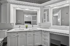 LUXURY 6-BED DDO HOME | Fully Renovated | Near REM - Photo 4