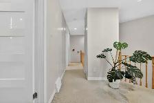 LUXURY 6-BED DDO HOME | Fully Renovated | Near REM - Photo 14