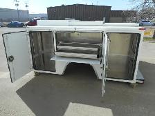 New 9' Aluminum Painted Service Body - Photo 8