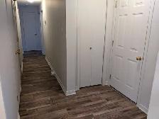 Appartement 2 chambres chauffé, non éclairé - Photo 9