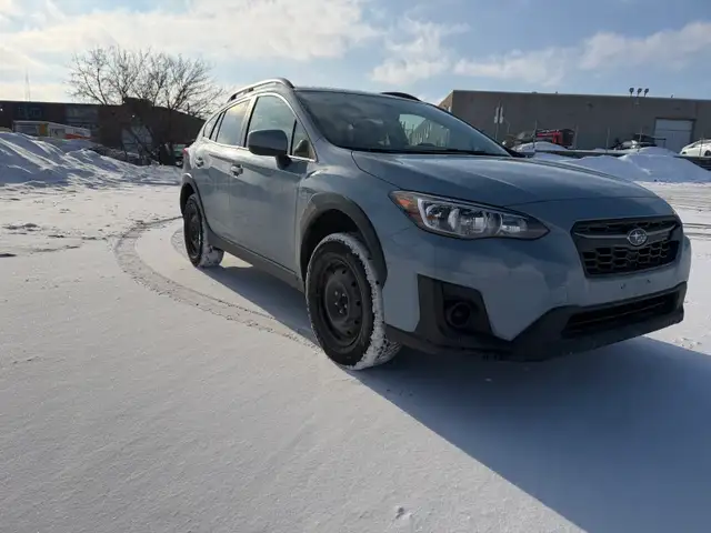 2019 Subaru crosstrek - Photo 2