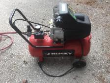 Husky Compressor, Red - Photo 6