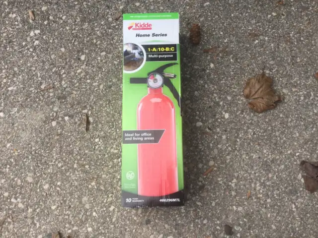 Kidde Fire Extinguisher