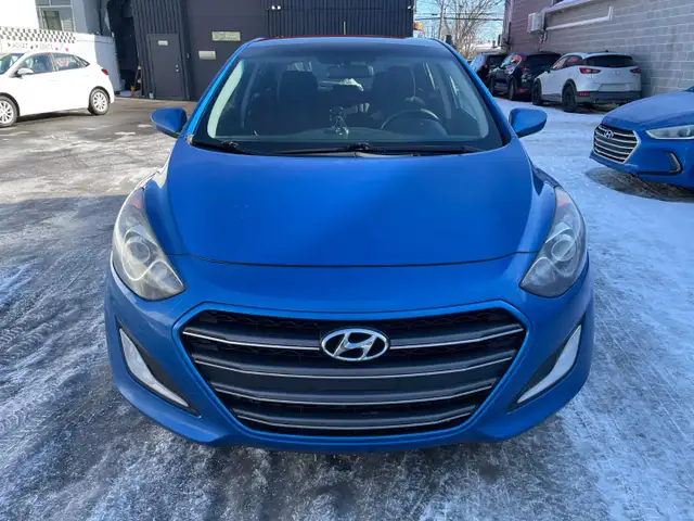 2017 Hyundai Elantra GT SE ( AUTOMATIQUE - 145 000 KM ) - Photo 2