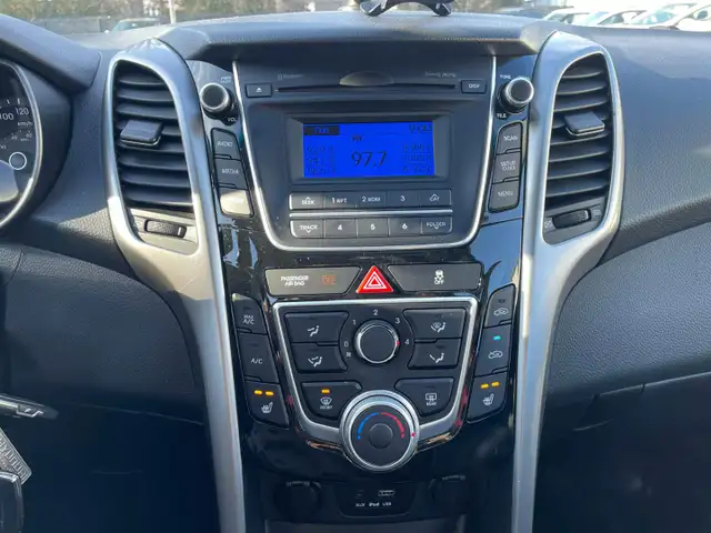2017 Hyundai Elantra GT SE ( AUTOMATIQUE - 145 000 KM ) - Photo 13