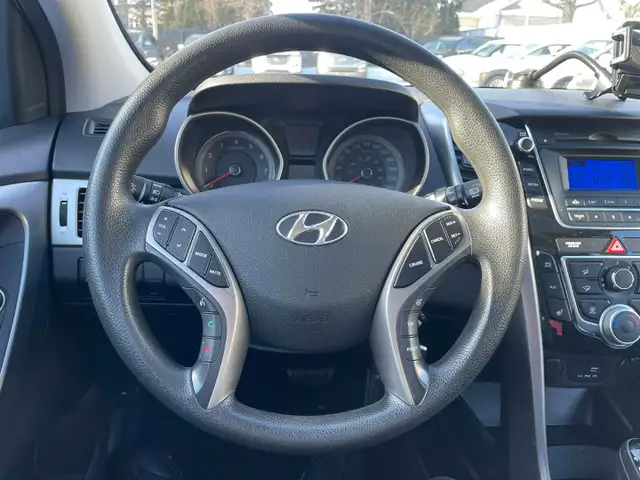 2017 Hyundai Elantra GT SE ( AUTOMATIQUE - 145 000 KM ) - Photo 14