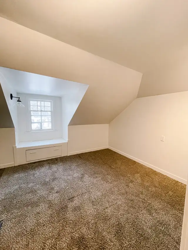 3 Bedroom House in SW - Photo 8