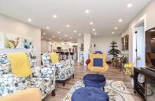 Luxury 3BDr DEN Apartment in Bedford - Photo 3