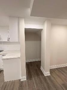 Legal Basement Appartment - Photo 6