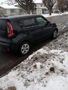 Family car: 2018 KIA SOUL, LX, Active (Winter & Summer tires) - Photo 3