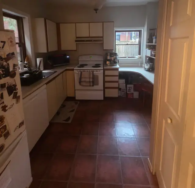 NEW EDINBURGH SEMI-DETACHED HOUSE FOR RENT May FIRST 2,200/MONTH - Photo 4