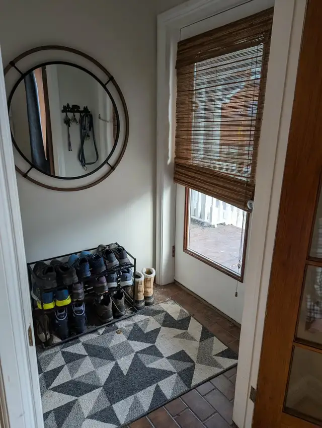 NEW EDINBURGH SEMI-DETACHED HOUSE FOR RENT May FIRST 2,200/MONTH - Photo 5