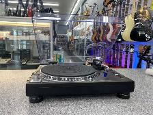 Technics SL-1200MK2 Turntable