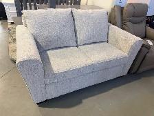 Fabric loveseat - Photo 2