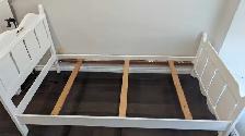 FREE Single Bed wood pick up Kennedy and Ellesmere - Photo 4