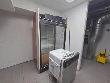 WHYTE AVE RETAIL/OFFICE/CAFE SPACES - Photo 4