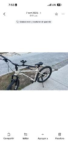 Diamondback bicycle for sale, like new.