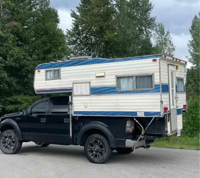 Slumber Queen Camper