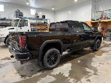 2025 GMC Sierra 3500 AT4 - Photo 4