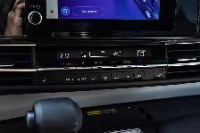 2025 Toyota Sienna Hybrid - Photo 7