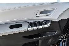 2025 Toyota Sienna Hybrid - Photo 8