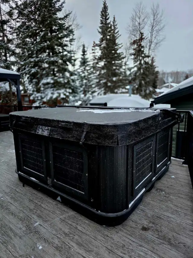 Arctic Spa Yukon 6 person Hot tub - Photo 2