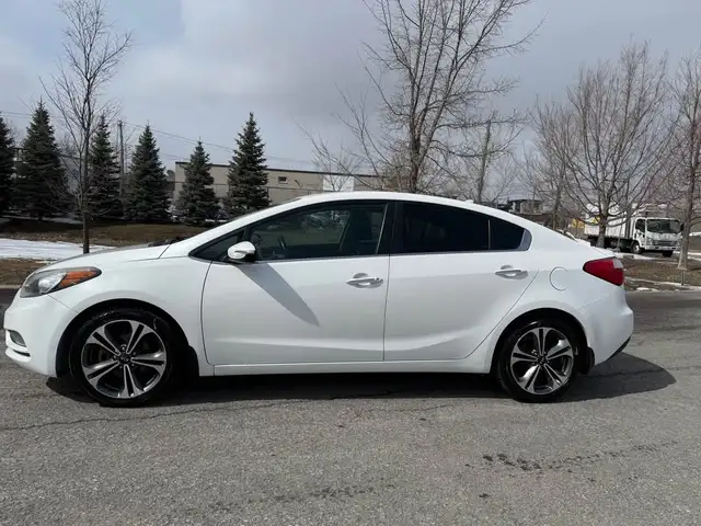 2014 Kia Forte 2014 KIA FORTE , 124.000 KM ,  AUTOMATIQUE  ,  4 - Photo 3