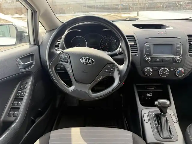 2014 Kia Forte 2014 KIA FORTE , 124.000 KM ,  AUTOMATIQUE  ,  4 - Photo 5