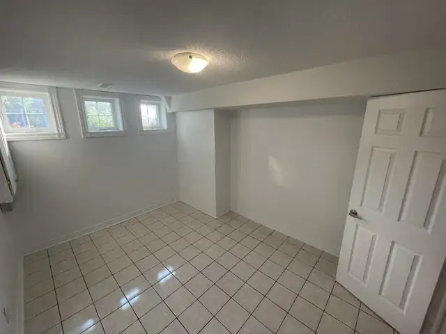 Birchmount and Danforth Basement Apartment Rental - Photo 6