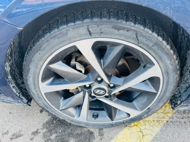 2022 Hyundai Sonata Sport SEL PLUS, 1.6L, Clean Carfax, Remote S - Photo 9