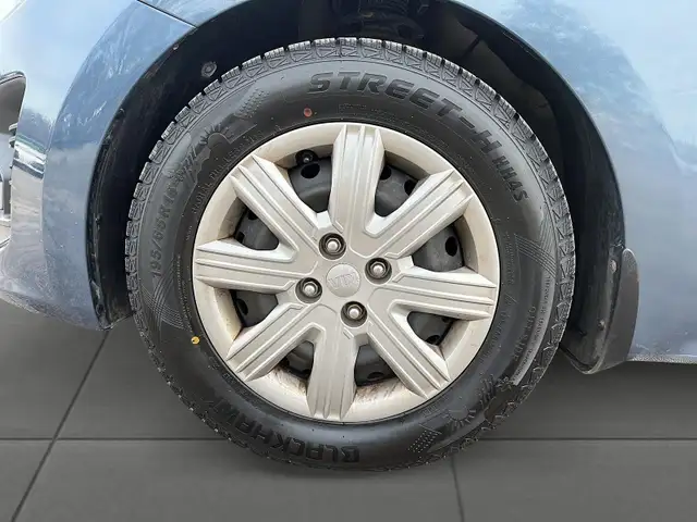 2021 Kia Rio LX  LX  | Hatchback | Heated Seats - Photo 9