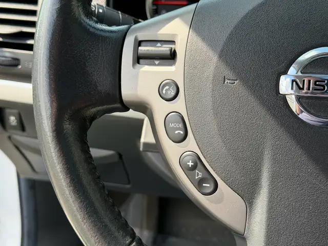 2012 Nissan Sentra 4dr Sdn I4 CVT 2.0 S, LOW KM, 10,000 KM COMPR - Photo 19