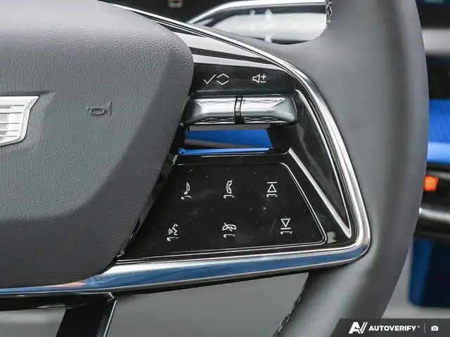 2026 Cadillac OPTIQ Luxury - Photo 17