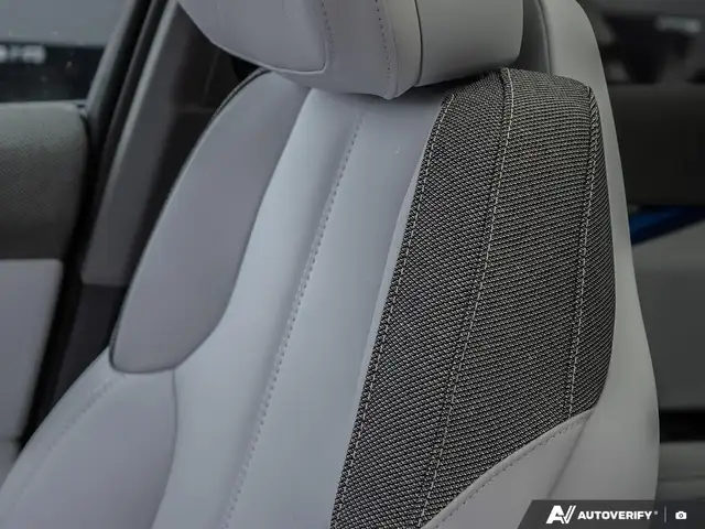 2026 Cadillac OPTIQ Luxury - Photo 22