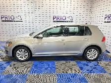 2016 Volkswagen Golf - Photo 2