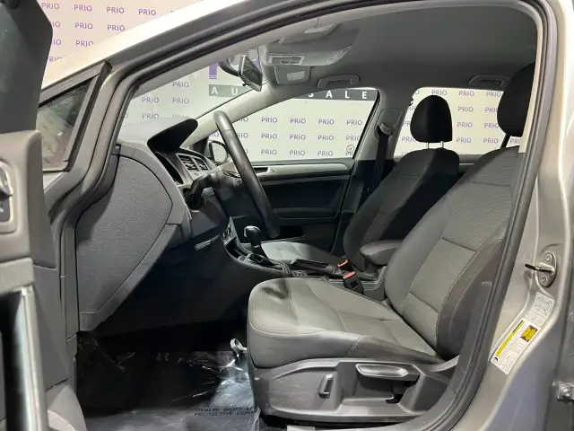 2016 Volkswagen Golf - Photo 13