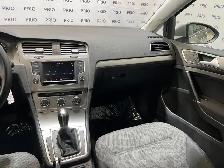 2016 Volkswagen Golf - Photo 29