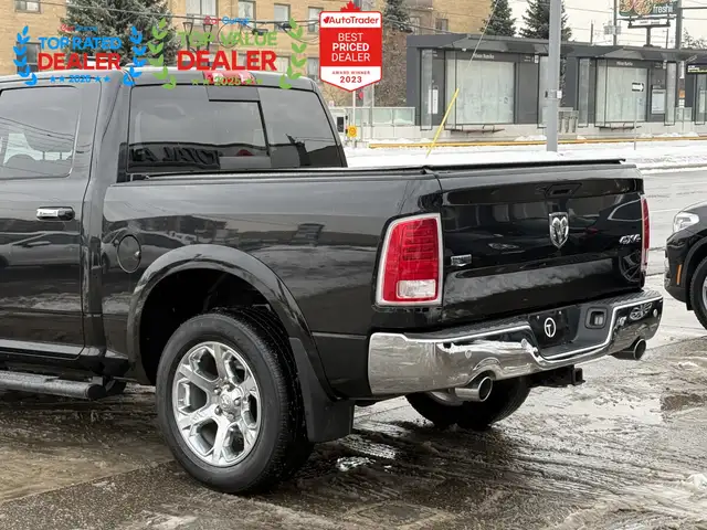 2016 Ram 1500 LARAMIE | ALPINE SOUND | SUNROOF | LOADED - Photo 12