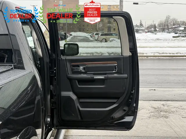 2016 Ram 1500 LARAMIE | ALPINE SOUND | SUNROOF | LOADED - Photo 31