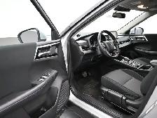 2024 Mitsubishi Outlander ES HEATED SEATS ALLOT WHEELS APPLE CAR - Photo 14