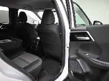2024 Mitsubishi Outlander ES HEATED SEATS ALLOT WHEELS APPLE CAR - Photo 25