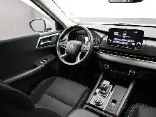 2024 Mitsubishi Outlander ES HEATED SEATS ALLOT WHEELS APPLE CAR - Photo 26