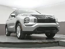 2024 Mitsubishi Outlander ES HEATED SEATS ALLOT WHEELS APPLE CAR - Photo 35