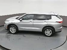 2024 Mitsubishi Outlander ES HEATED SEATS ALLOT WHEELS APPLE CAR - Photo 46